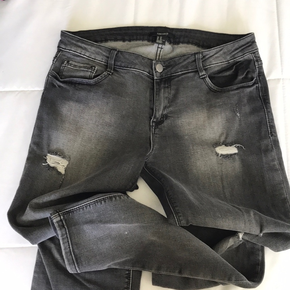 F21 grey distressed skinny jeans 29